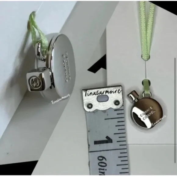 Chanel Gift Set with Siver Chanel Chance Charm - Picture 6 of 13